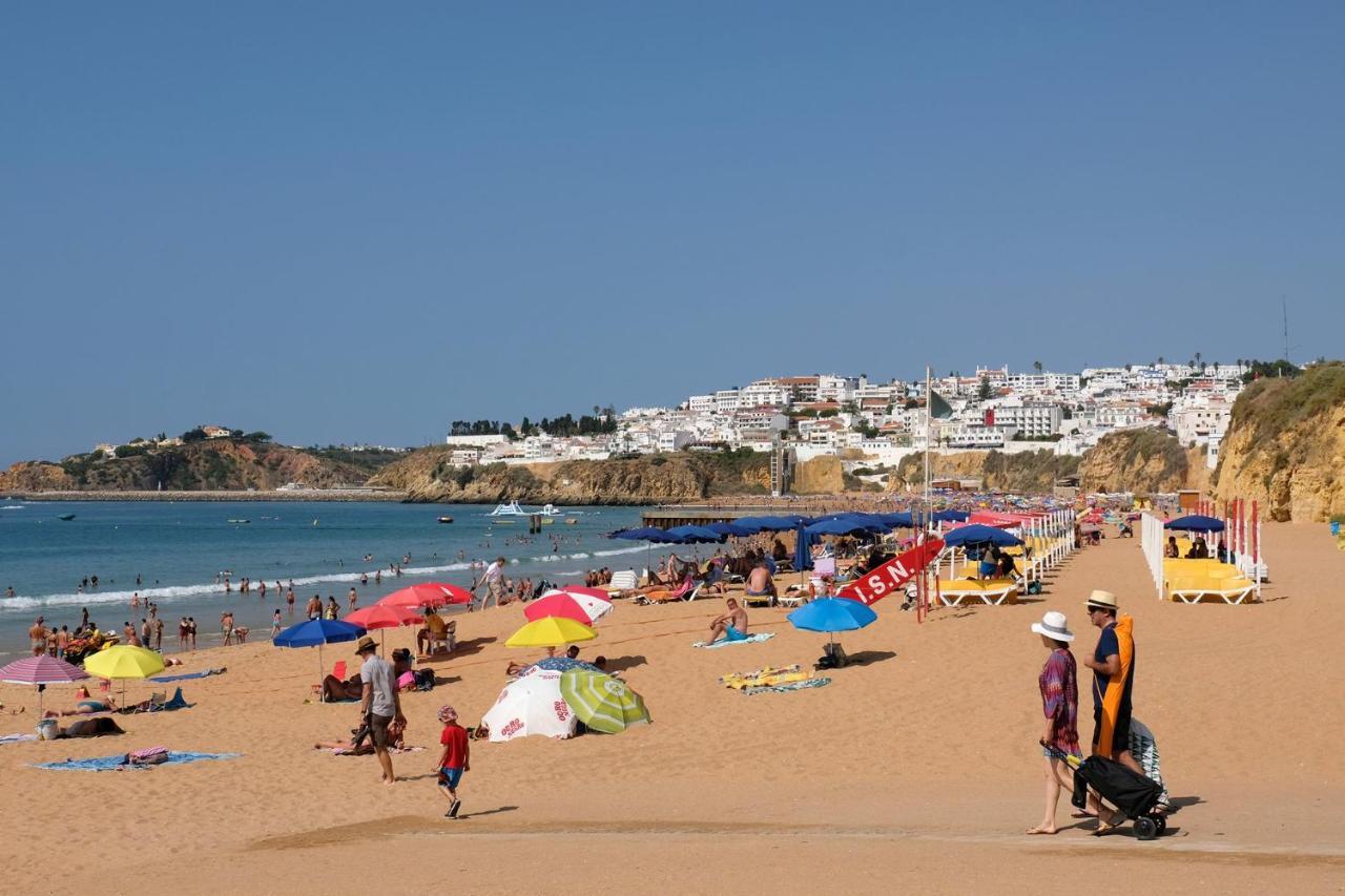 Lotus 2, Albufeira