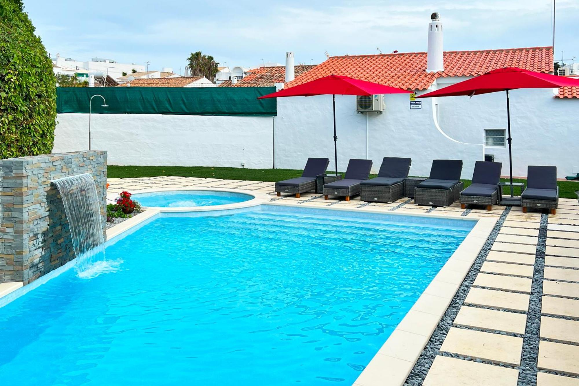 Lotus 2, Villa Albufeira